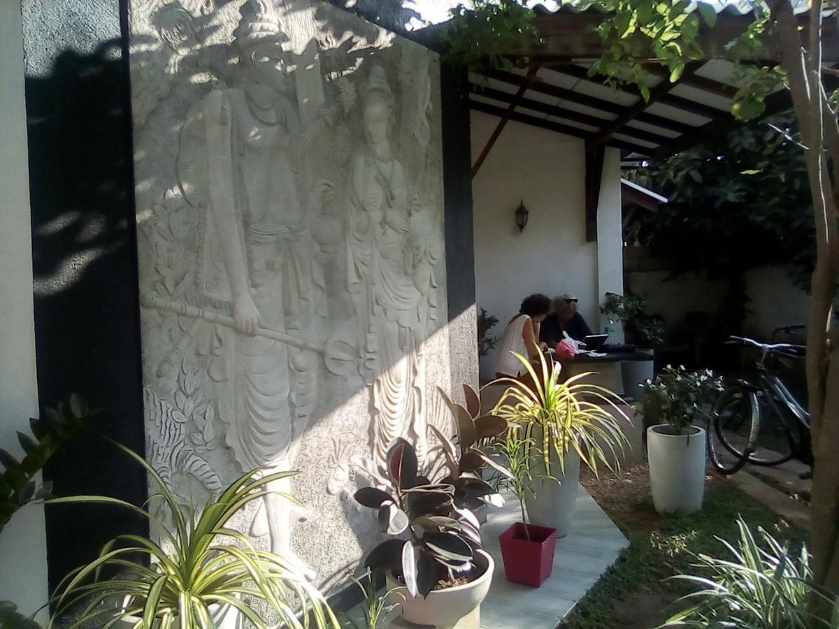 Tree House Holiday Home Kombichankulama Exterior foto
